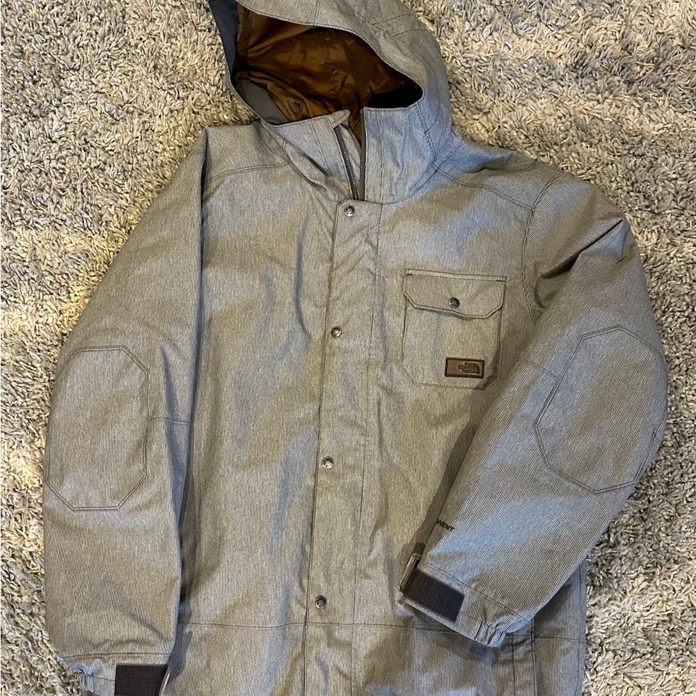 North face snowboarding jacket